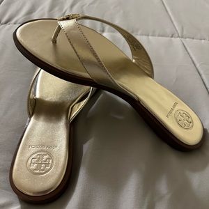 Tory Burch Benton Thong Sandal BRAND NEW!